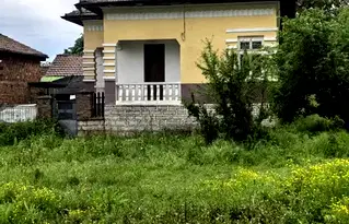 Къща във Враца, с. Голямо Пещене