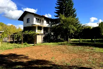 Къща в Перник, с. Горна Диканя