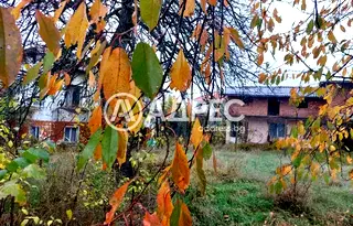 Къща в Кюстендил, с. Горна Гращица