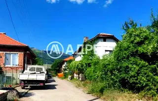 Къща в Кюстендил, с. Горна Гращица