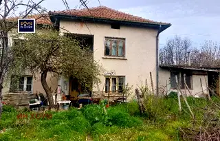 Къща във Враца, с. Горна Кремена