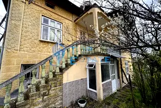 Къща във Велико Търново, с. Горна Липница