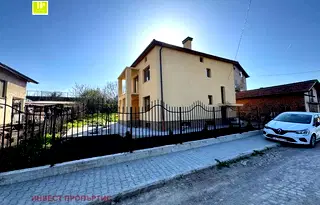 Къща в София, с. Горна Малина
