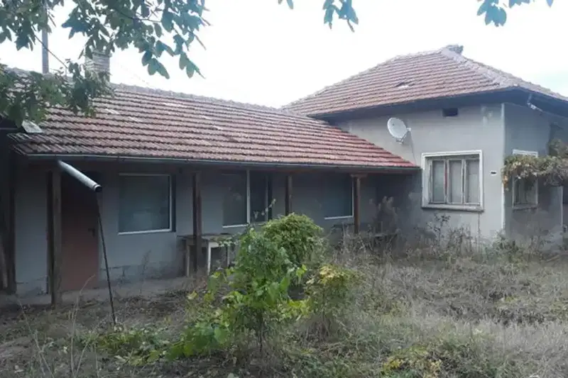 Къща в Плевен, с. Горна Митрополия