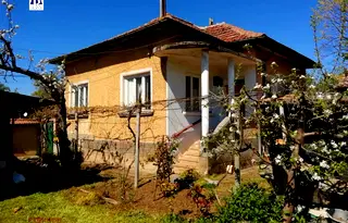Къща в Плевен, с. Горни Дъбник