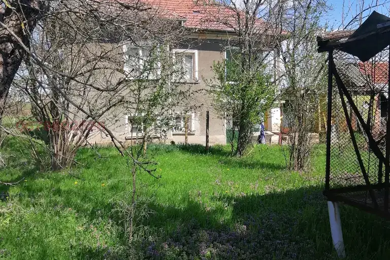 House in Vraca, s. Gorno Peshtene