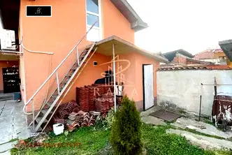 Къща в Пловдив, с. Градина
