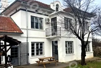 Къща във Велико Търново, с. Градина