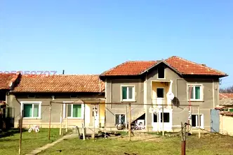 Къща в Плевен, с. Градище