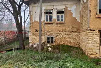 Къща в Плевен, с. Гривица