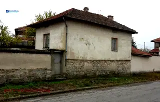 Къща в София, с. Гуцал