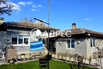 Къща в Добрич, с. Гурково
