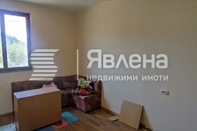 House in Oblast Pernik, Gylybnik