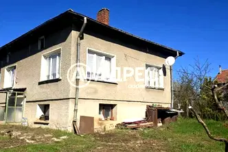 Къща в Перник, с. Гърло
