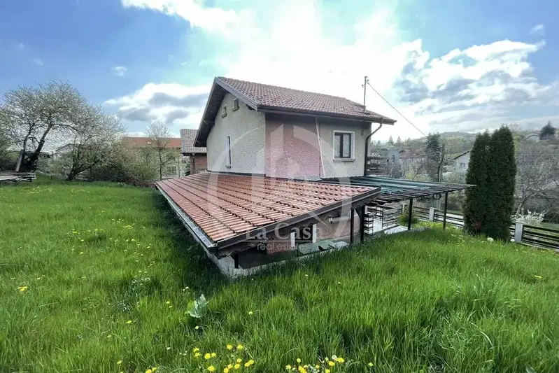 House in Sofia, Herakovo