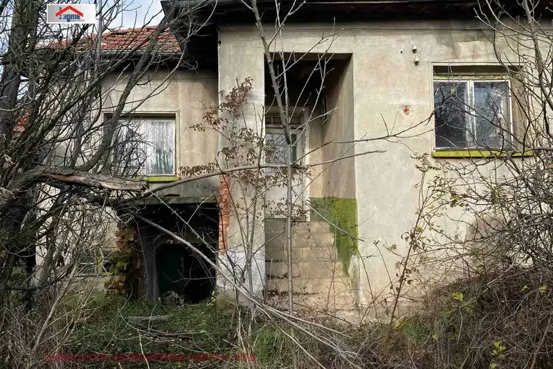 Къща в Плевен, с. Изгрев