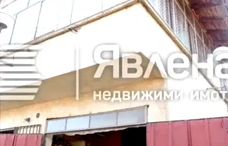 Къща в София, с. Извор