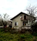 Къща в Перник, с. Извор
