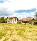 Къща в Перник, с. Извор