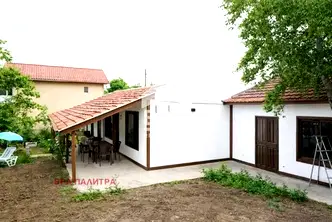 Къща в Бургас, с. Каменар