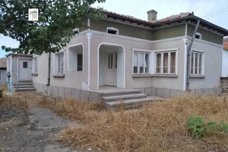 House in Oblast Dobrich, Kardam