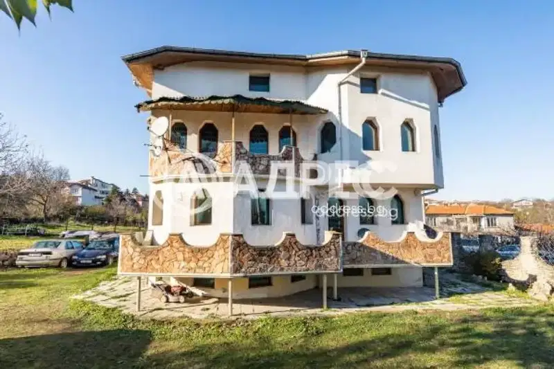 House in Varna, Kichevo