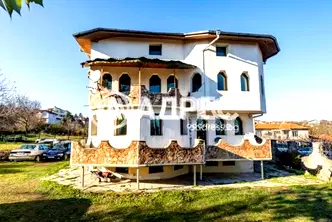 Къща във Варна, с. Кичево