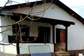 Къща във Варна, с. Кипра