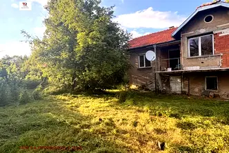Къща в Перник, с. Кондофрей