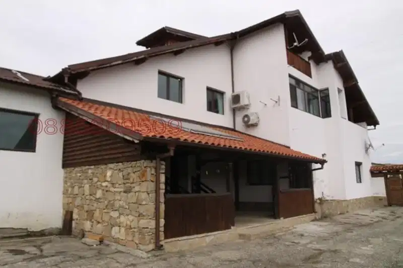 House in Oblast Veliko Tyrnovo, Konstantin