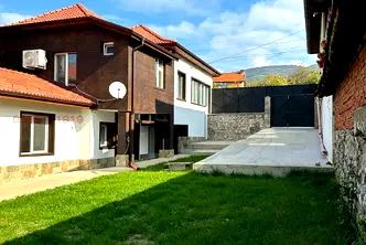 Къща в Кюстендил, с. Коняво