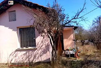 Къща в Перник, с. Кошарево