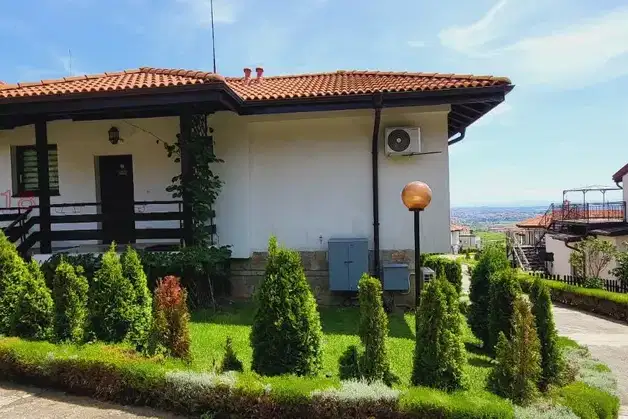 Къща в Бургас, с. Кошарица