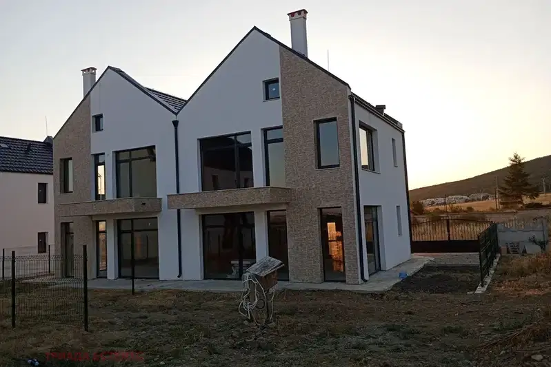 House in Burgas, Kosharica