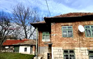 Къща в Разград, с. Костанденец