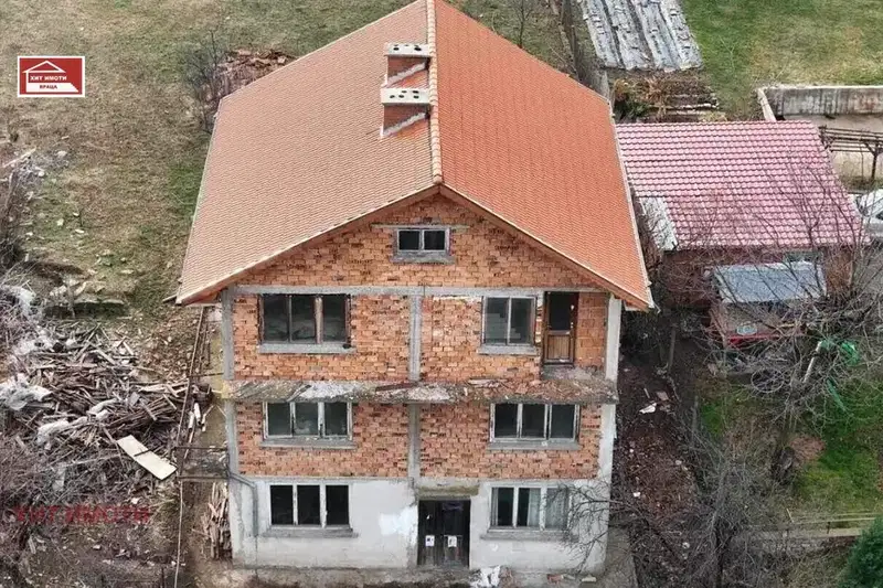 Къща във Враца, с. Костелево