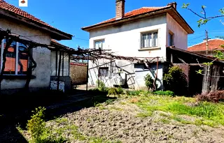 Къща в София, с. Костенец