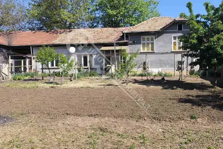House in Oblast Gabrovo, Kramolin