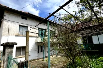 Къща във Враца, с. Краводер