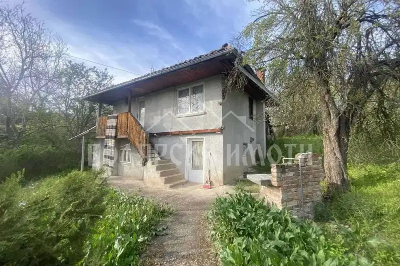 House in Oblast Veliko Tyrnovo, Ledenik