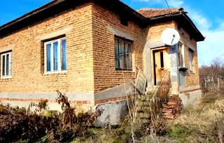 Къща в Плевен, с. Ленково