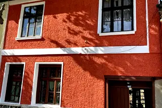 Къща в Ловеч, с. Лешница