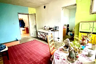 Къща в София, с. Лесново