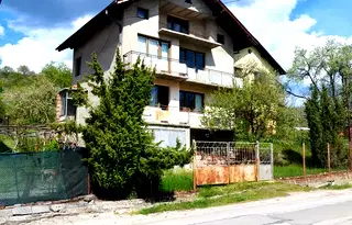 Къща в Перник, с. Люлин