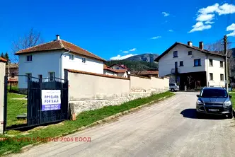 Къща в София, с. Мала църква
