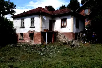 Къща в София, с. Мала Раковица