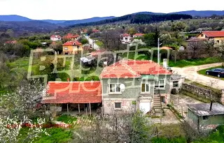 Къща в Стара Загора, с. Малко Дряново