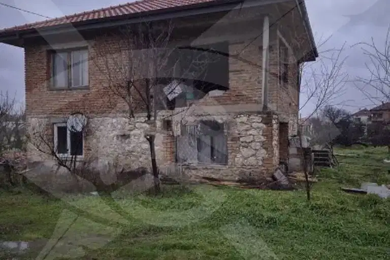 Къща в Пловдив, с. Маноле