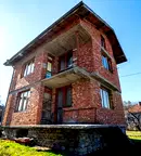 Къща в София, с. Марица
