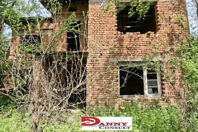 House in Oblast Veliko Tyrnovo, Maslarevo